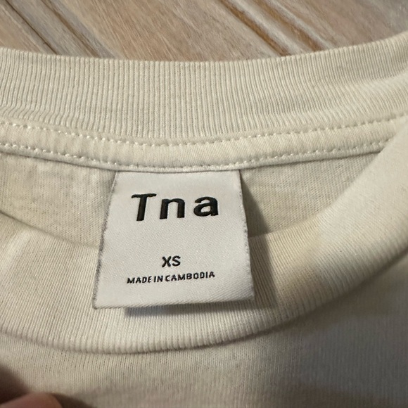 TNA Bright White Long Sleeve Cropped Shirt Embroidered Logo Basic - Picture 5 of 7